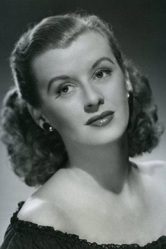 Ann Summers as Mrs. Jean Errol in Dear! Deer!