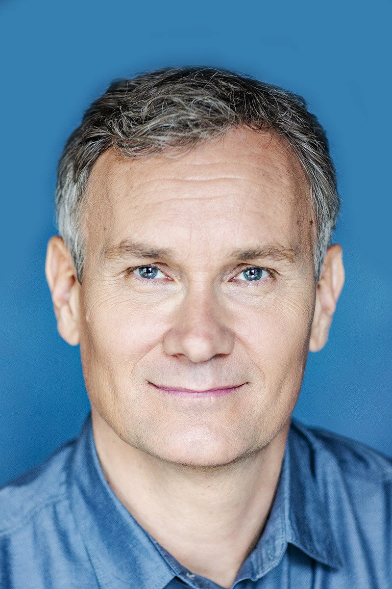 Steve Cumyn as Daniel Nicholson / Dave Tanner in A Near Death Experience