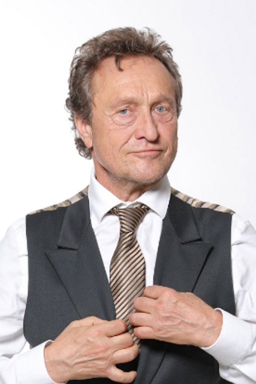 Ľubomír Paulovič as Varga in Inspektor Max