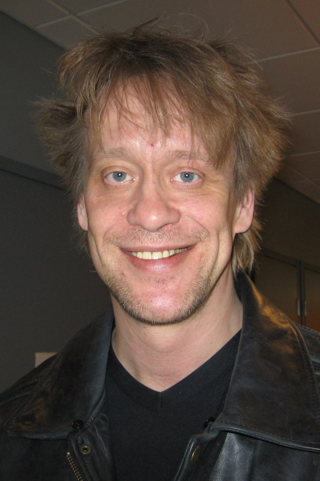 Martti Syrjä as Jyrki Boy in Mo