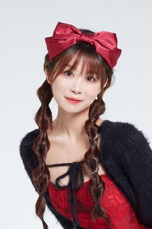 Xiao zheng as (voice) in Against the Gods