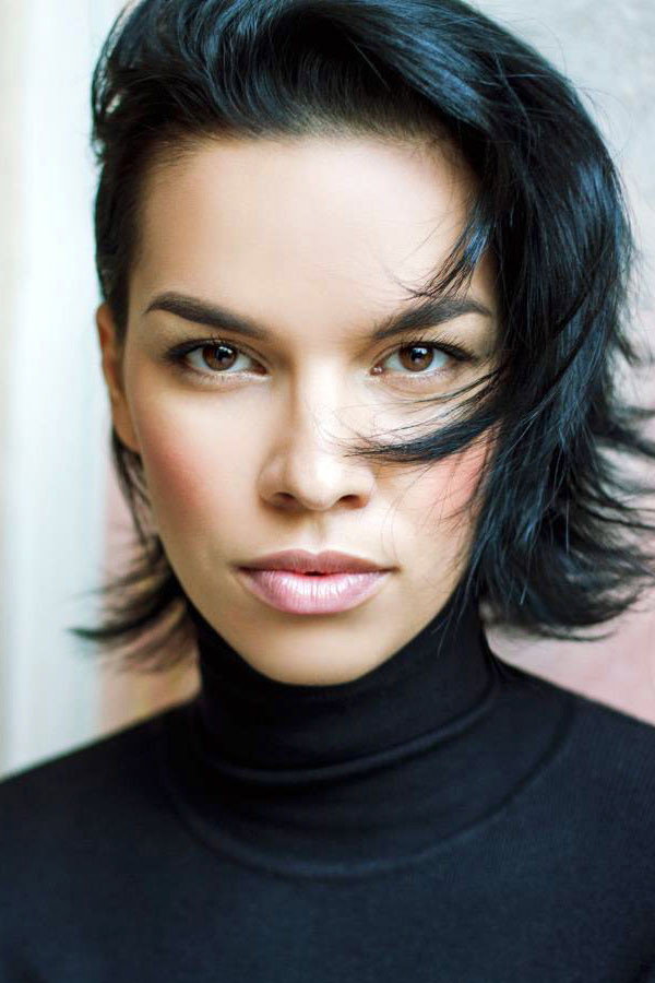 Radka Pavlovčinová as paní Krásenská in Kája a Mat+Ema+Tika