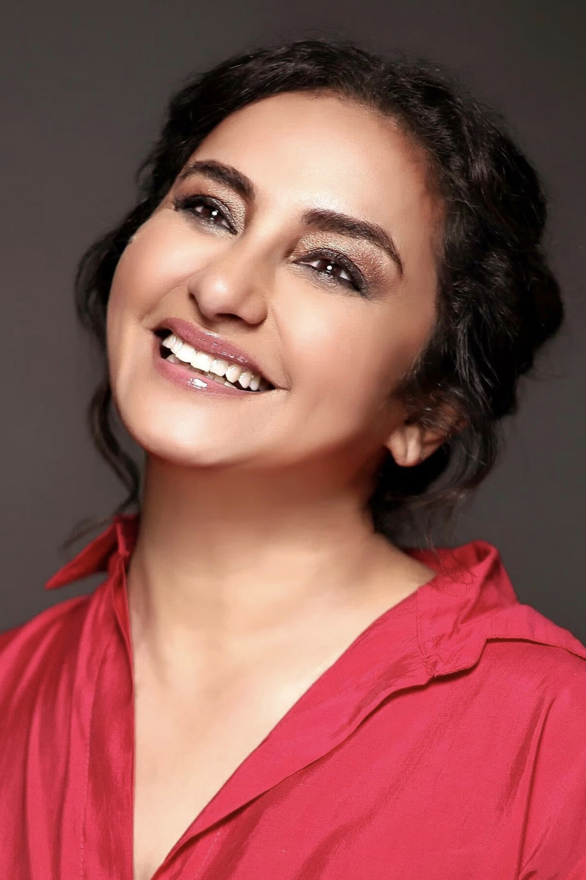 Divya Dutta as Nandini in Bandish Bandits