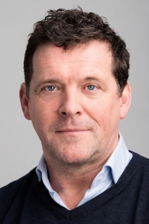 Mark Rietman as Harald de Vries in Heer & Meester