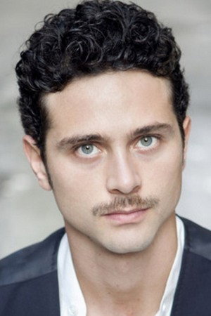 Federico Galante as Simone in Ultimo stadio