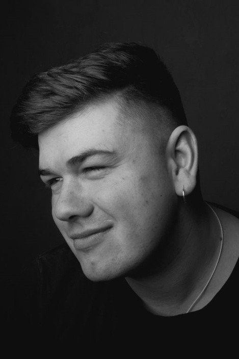 Ivan Smirnov as himself in BravoStory