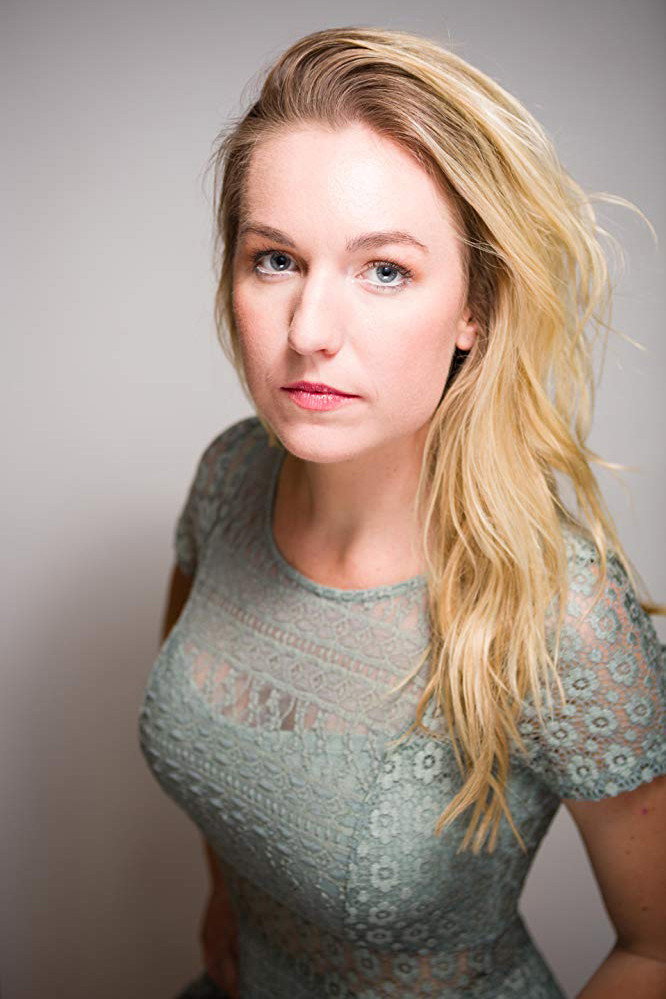 Delanie Fischer as Valerie in Bad Tutor