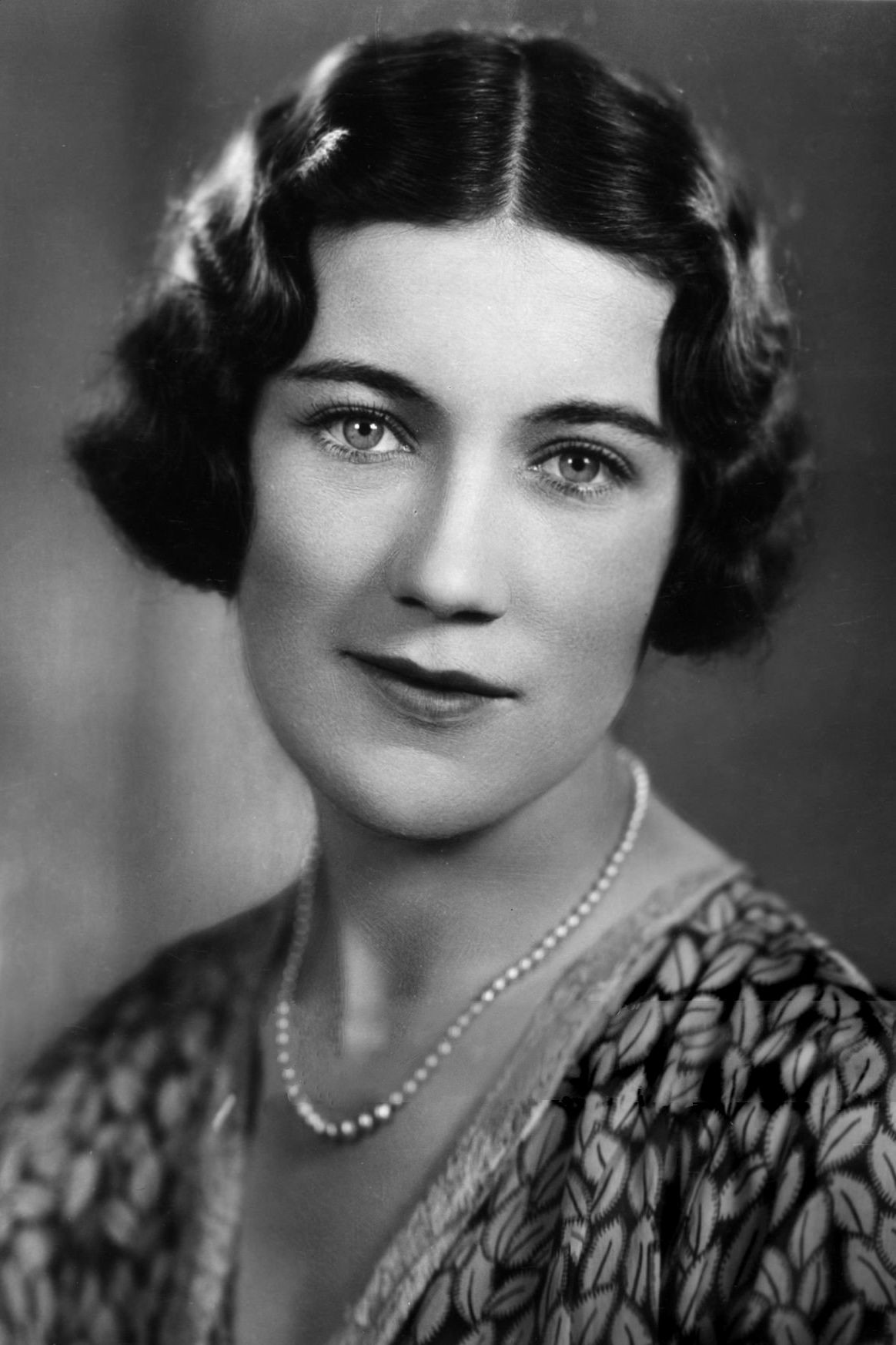 Joan Henley as Ida Bentley in Purse Strings
