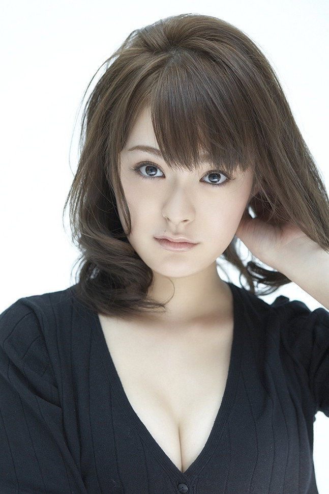 貫地谷しほり as Kurushima Miwa in Bartender