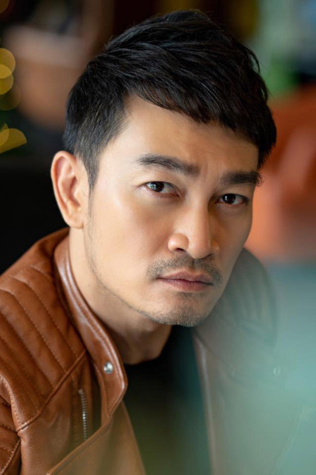 Trương Minh Quốc Thái as Măng in Nghiêng Nghiêng Dòng Nước