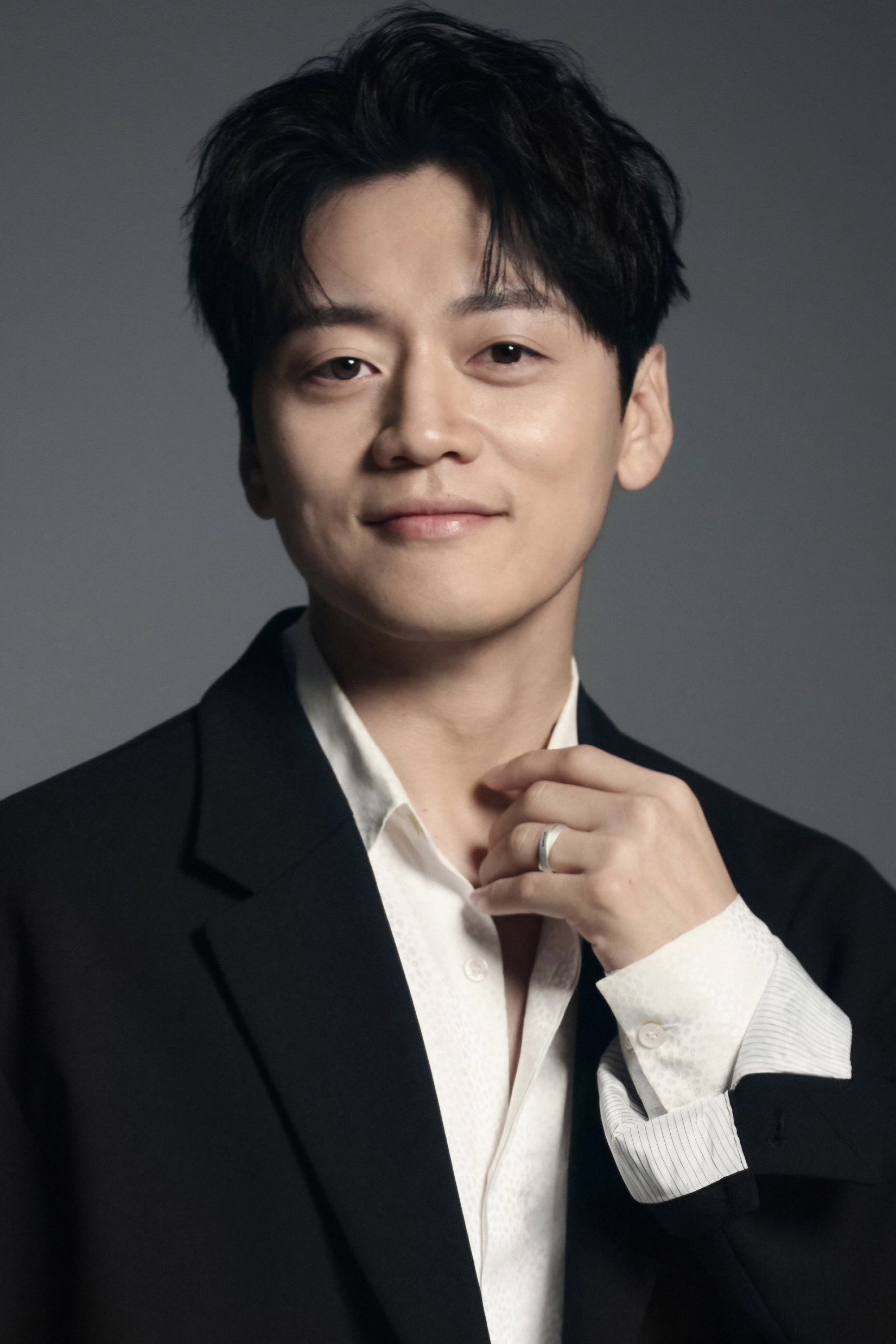 조복래 as Park Tae-yong in Yong Pal