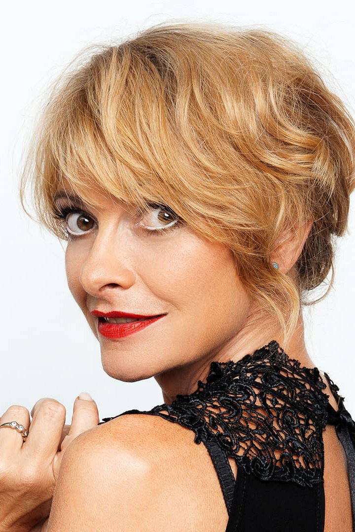 Jana Hubinská as Ilona in Zdivočelá země