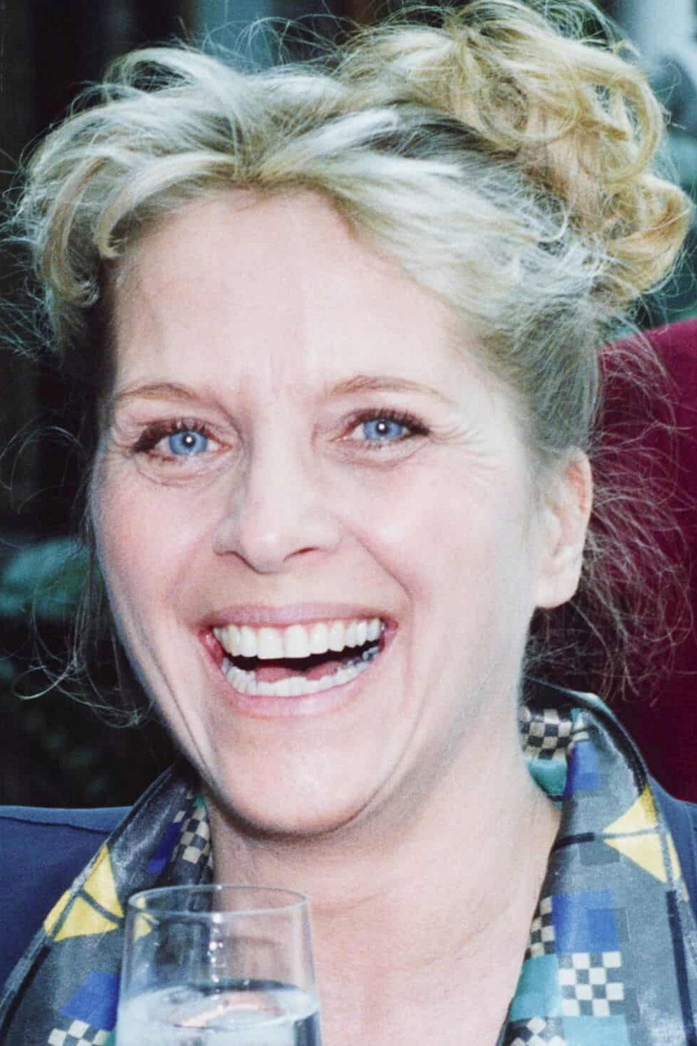 Puk Schaufuss as Ingrid Hald in Hvide løgne