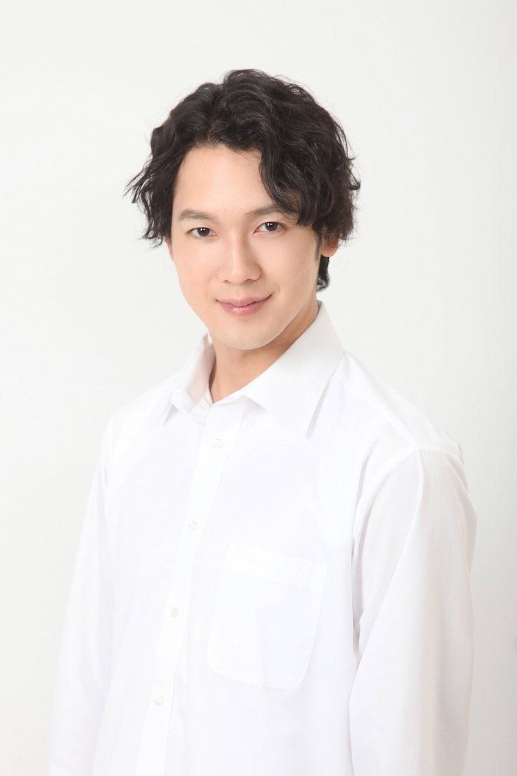 山沖勇輝 as Russia in Musical Hetalia ~World⭐︎Starts~