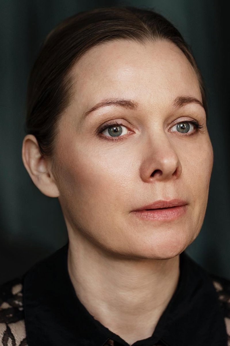 Regitze Estrup as Mor in Lukas & the Aspies