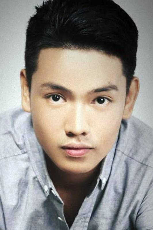 Calvin Reyes as Regular Customer of Happy in Home Service