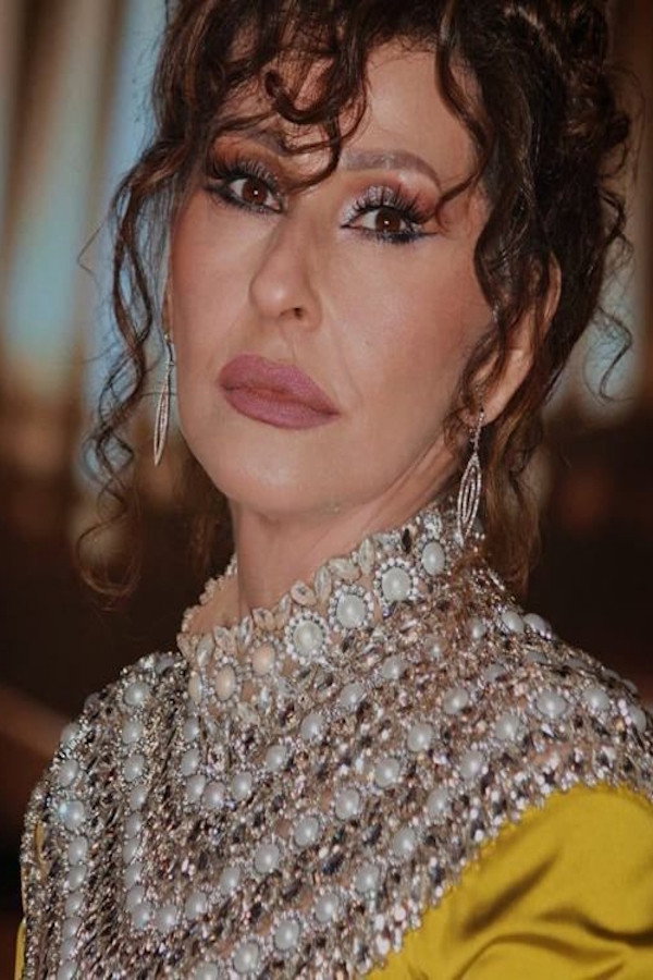 Nawal Kamel as Sa3ide in Love Me Not