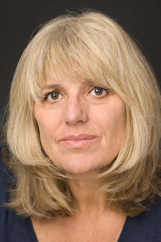 Brigitte Sy as Béatrice, social services manager in The Invisibles