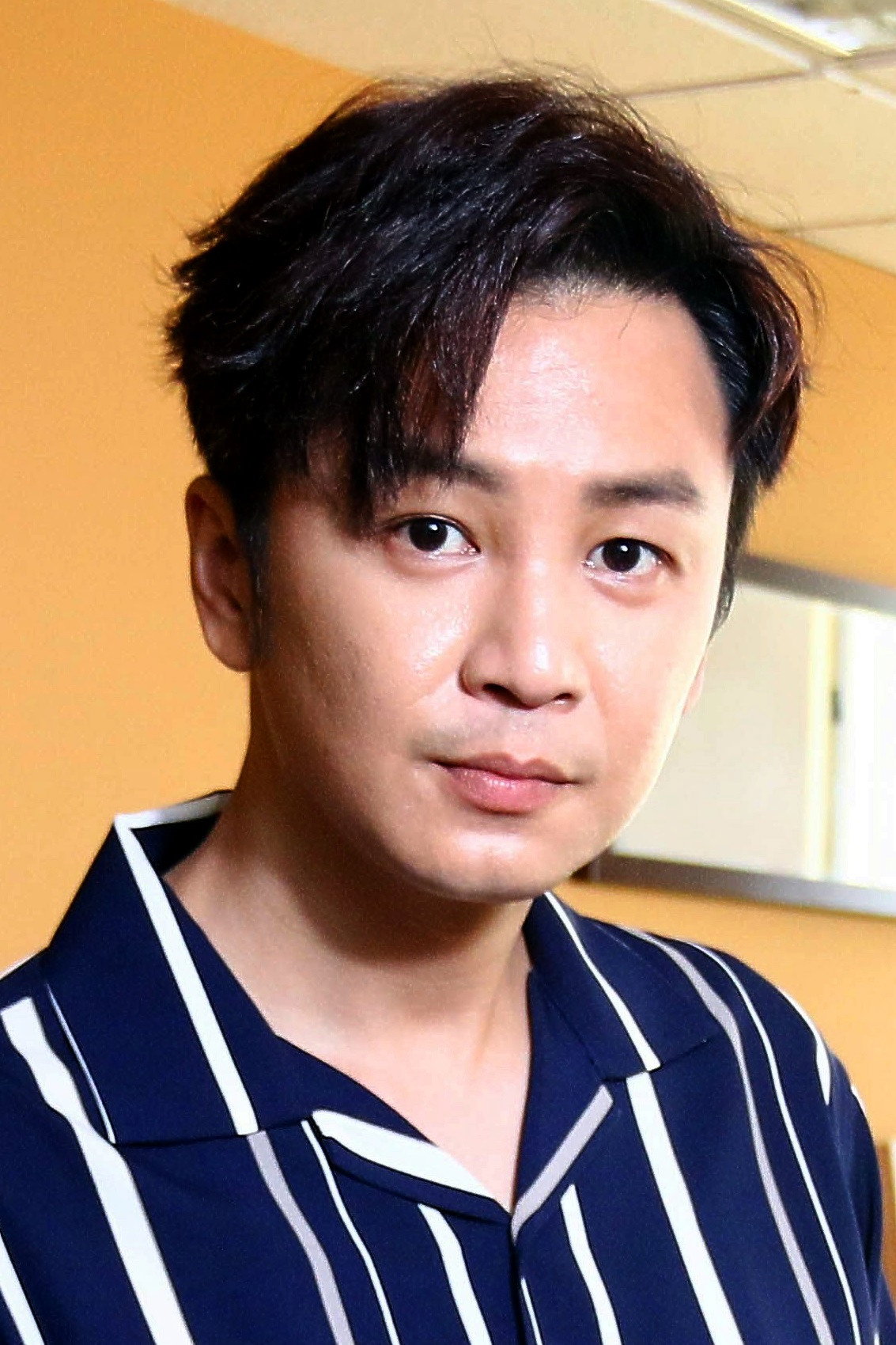 張書偉 as Chuang Wei-kai in Sunset