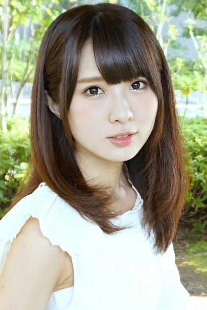 八島さらら as Makoto Higuchi (voice) in Gekidol