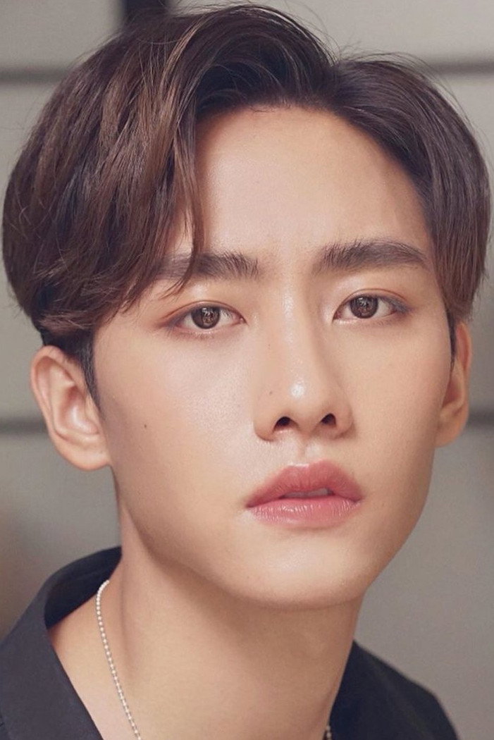 ศิวัช จําลองกุล as Aek in Bite Me