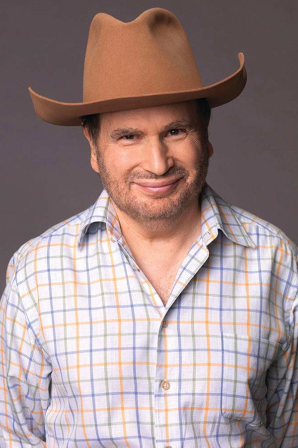 Gabe Kaplan as Leland Irving in Tulips