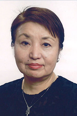 此島愛子 as Doctor Quinshtein (voice) in Space Warriors Baldios