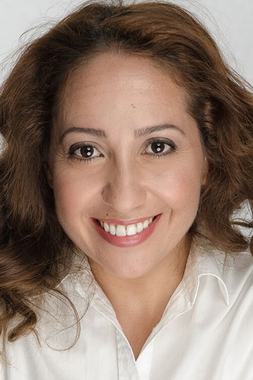 Houda Rihani as Rachida in Breathe