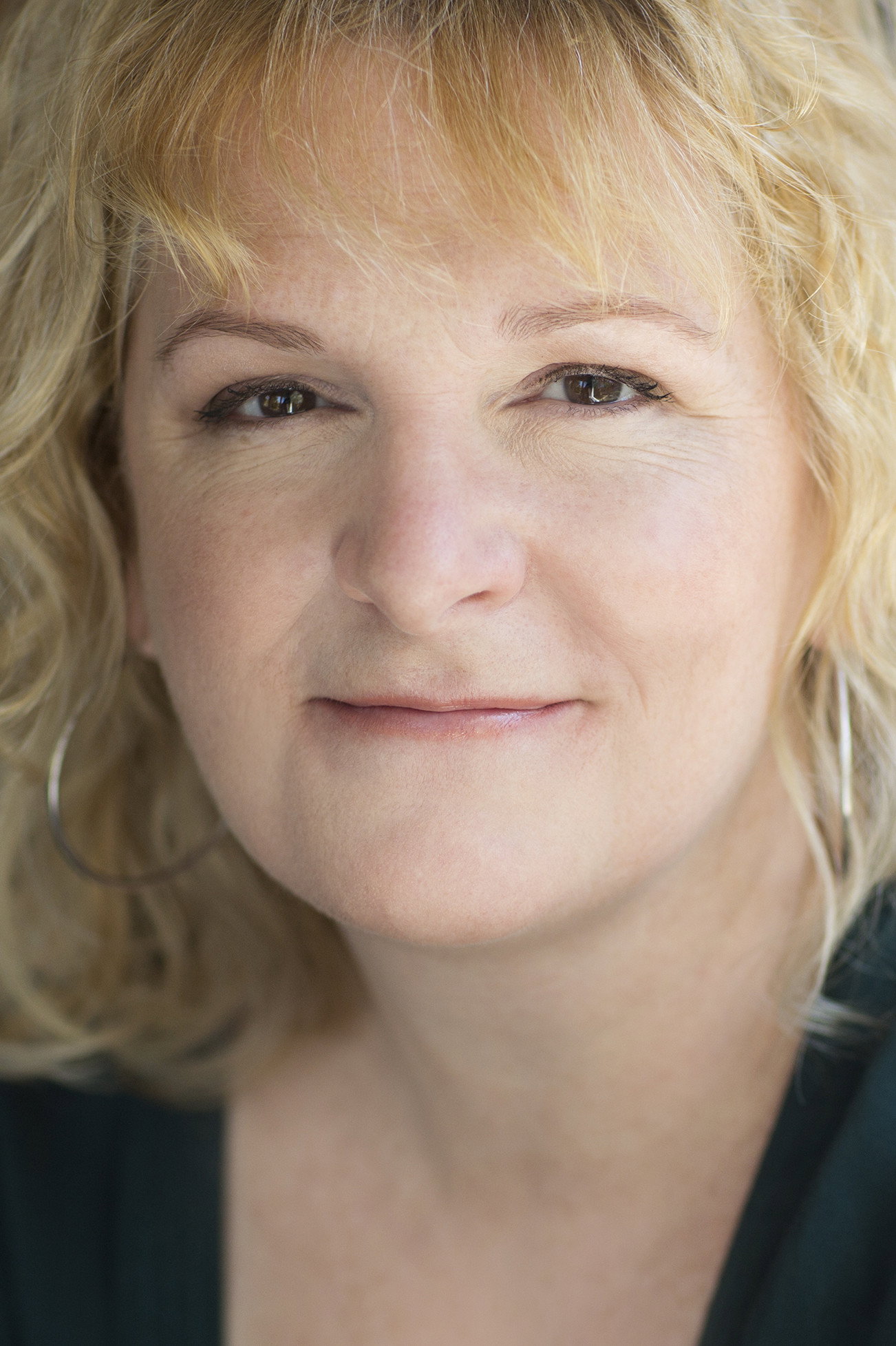 Aline Pinsonneault as Capricia (voice) in Nez de fer - Le chevalier mystère