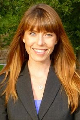 Kristina Copeland as Claire, Sara's Mom in 11:11