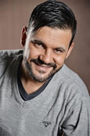 Jaco Muller as Filip Conradie in Pronk Primêr