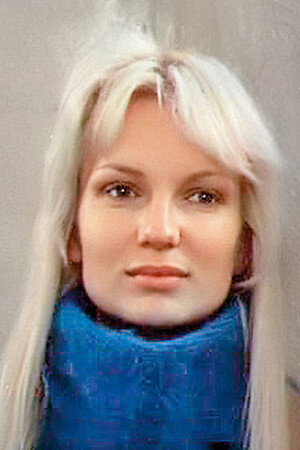 Olga Belyayeva as Tanya in Chetvyortaya Planeta