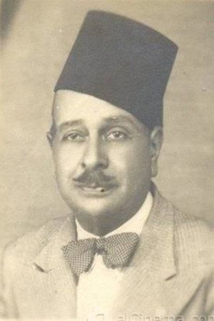 Mahmoud Reda as الدكتور محبوب in Hymn of Hope