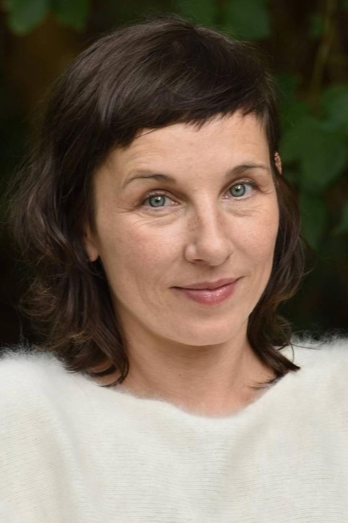 Meret Becker as Hanna Hecht in Happy Birthday, Türke!
