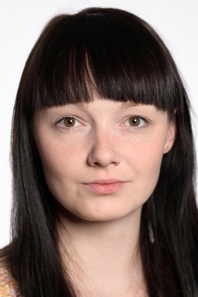 Viktória Pejková as letuška in Island of Freedom