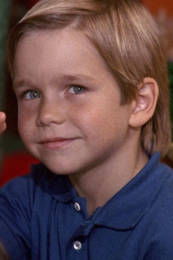 Joseph Cousins as Dominic in Kindergarten Cop