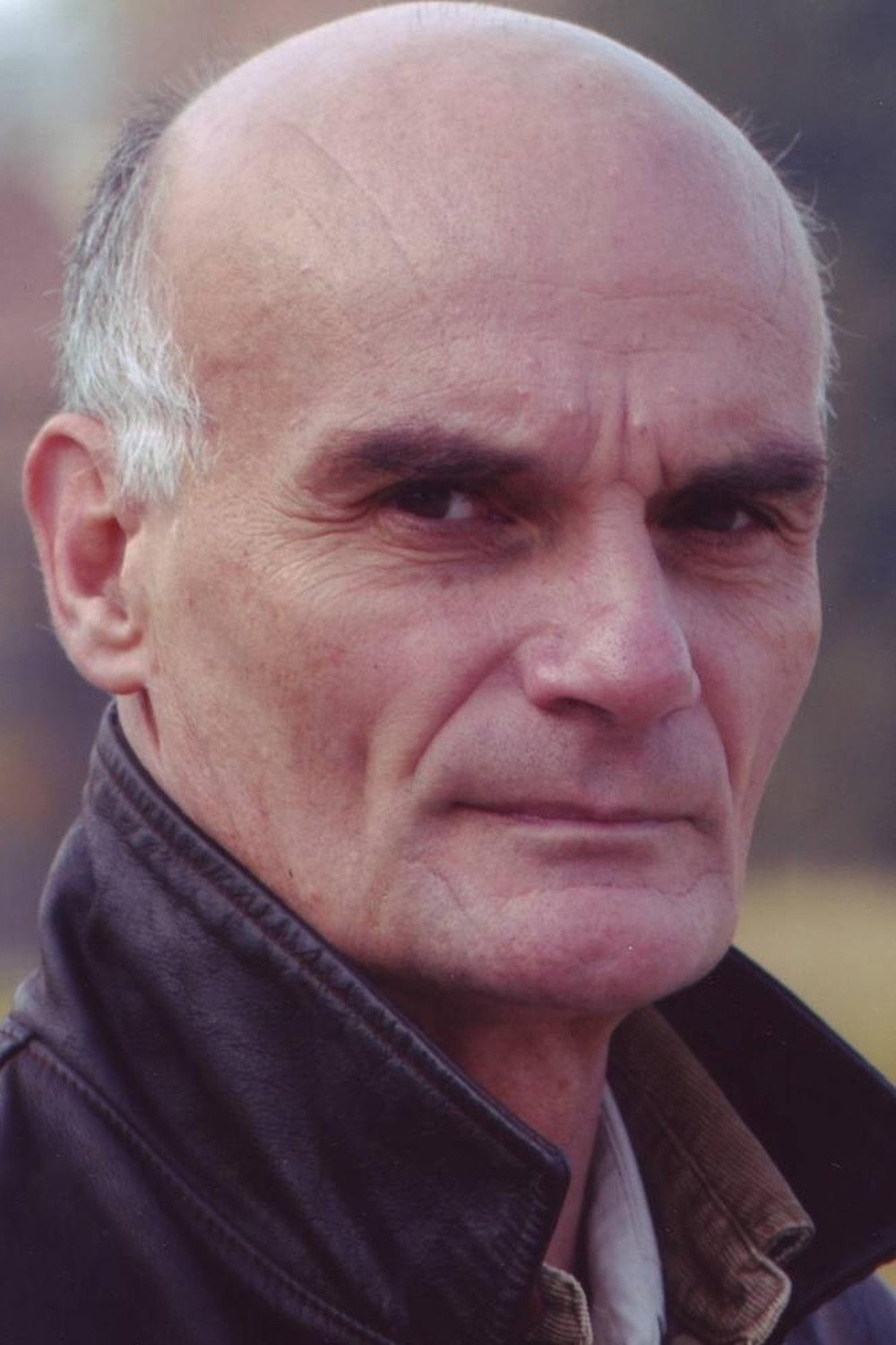 Gilles Arbona as Le banquier in Mais y va où le monde ?