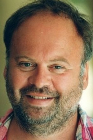 Lakke Magnusson as Allan the caretaker in Hammarkullen