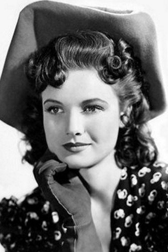 Lois Andrews as Dixie Dugan in Dixie Dugan
