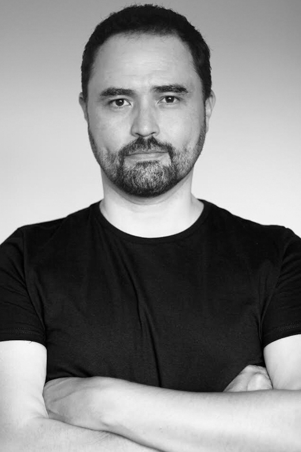 José Juan Meraz as Alfonso / Alejandro in The Mystery of the Almond Trees