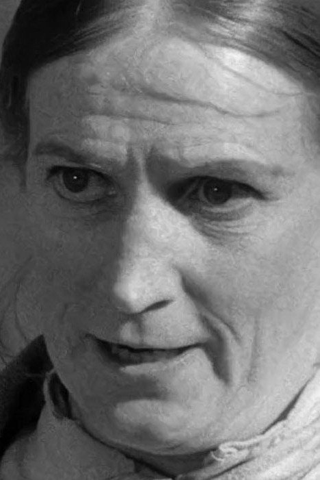 Sudie Bond as Mother in Fore Play