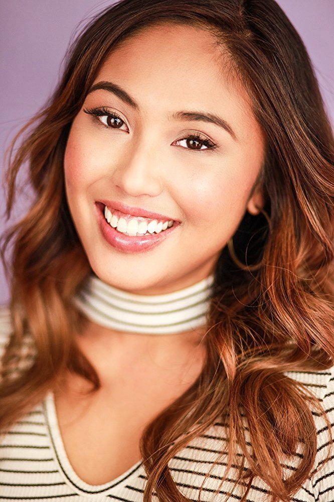Nina Gosiengfiao as Hannah in Cinema Salvation