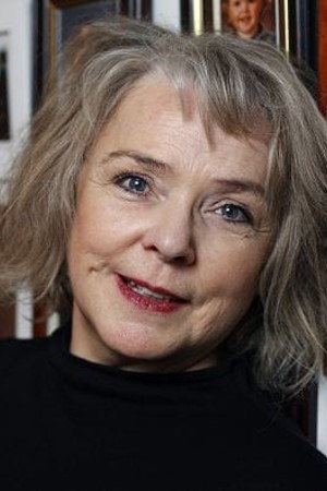 Lilja Guðrún Þorvaldsdóttir as Amma in Shells