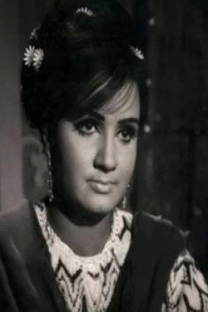 Rehana Siddiqui as The Mother in من چلے کا سودا