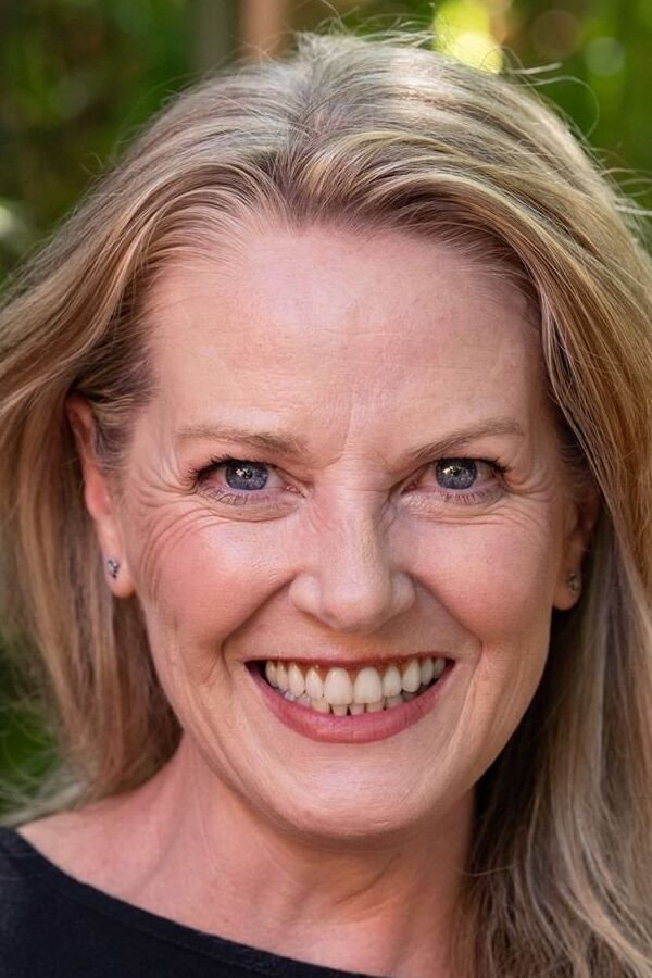 Lucinda Cowden as Mitzi / Alice / Lolly in Outback Christmas
