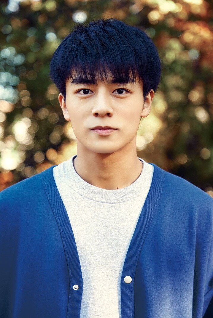 齋藤璃佑 as Shiono Shu in Duty First, Kiss Later
