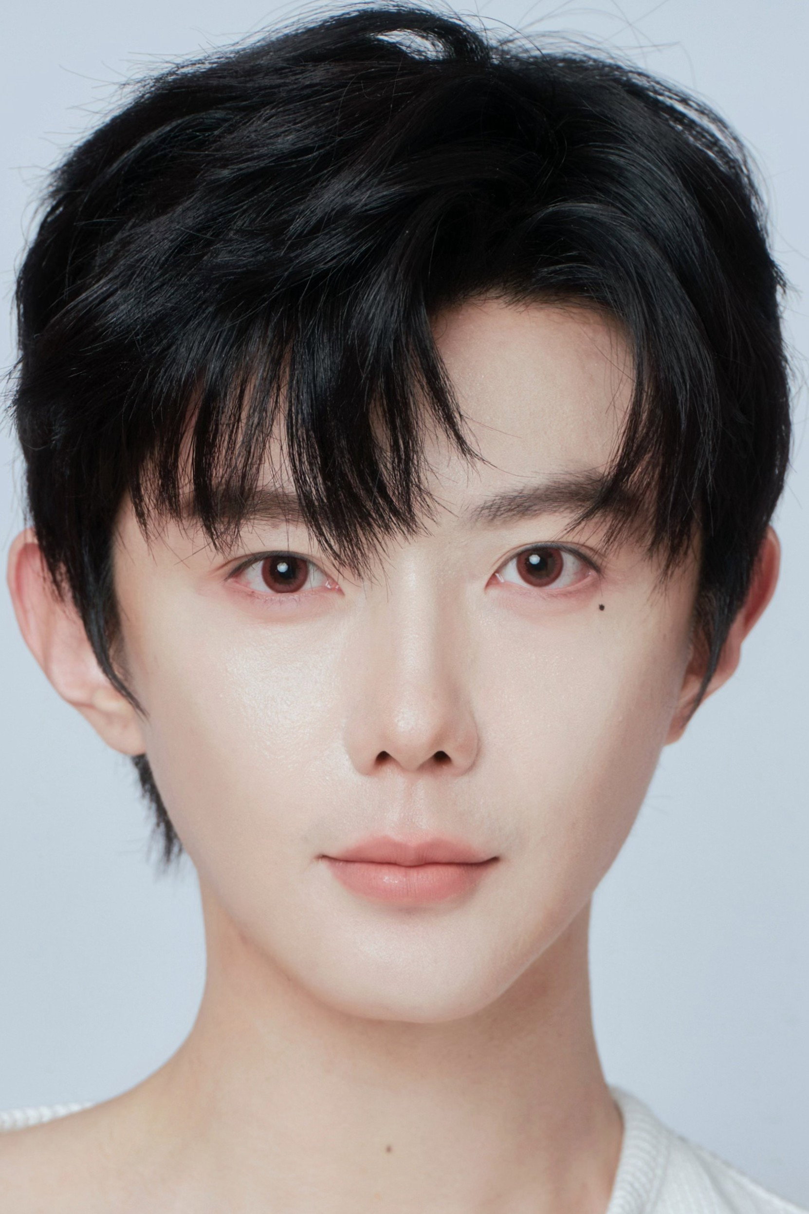 郝熠然 as You Shulang in To My Shore