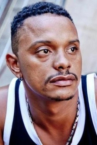 Renato de Souza as Traficante in Ódiquê?