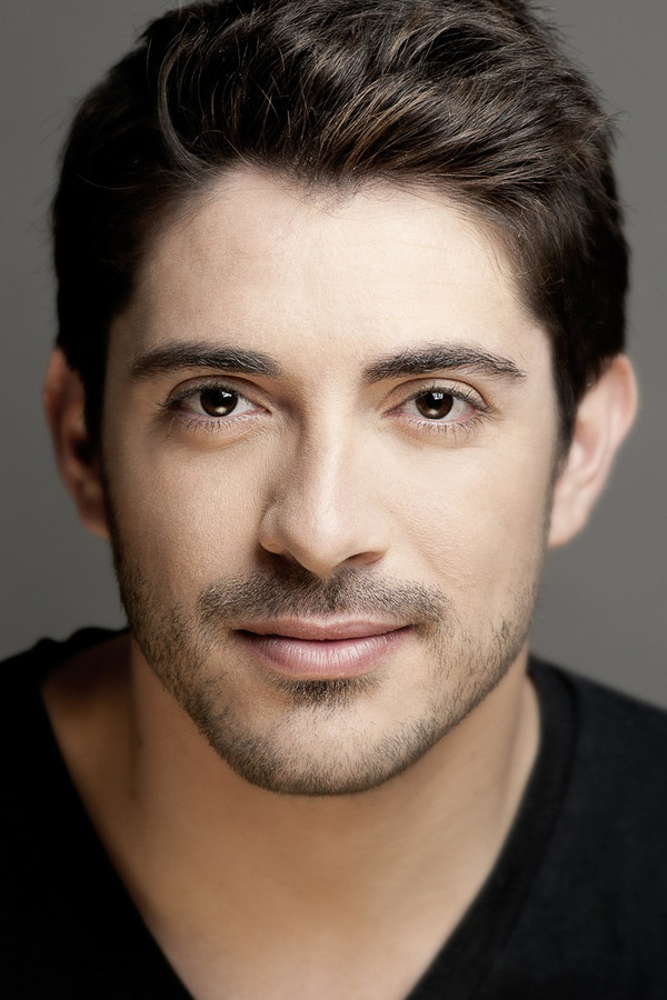 Diego Alfonso as Damián in Elevador