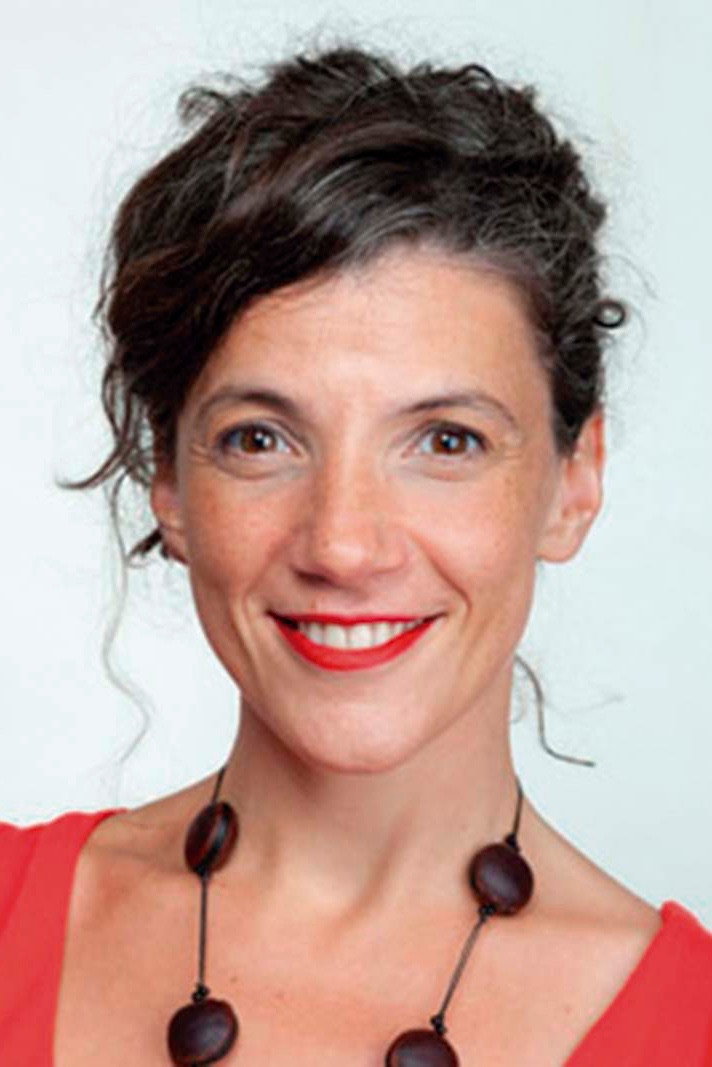 Aiora Sedano as Central (voice) in Skinless
